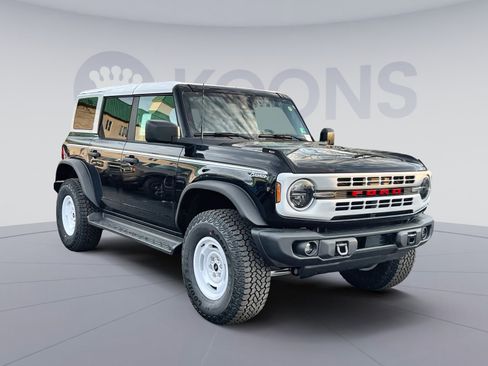 New 2025 Ford Bronco Heritage Edition image 10