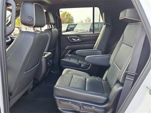 Used 2024 Chevrolet Tahoe Premier image 11
