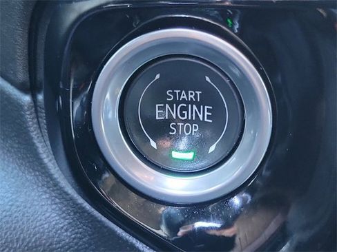 Used 2024 Chevrolet Silverado 1500 LTZ w/ LTZ Premium Package image 12