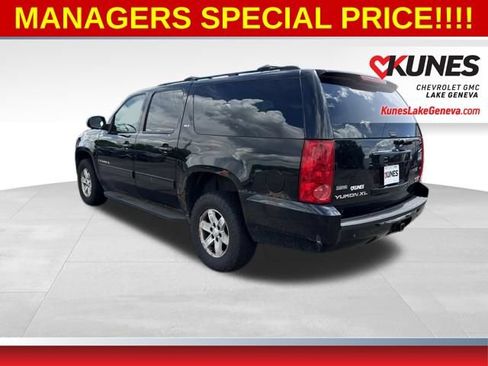 Used 2009 GMC Yukon XL SLT w/ Preferred Package AWD/4WD image 8
