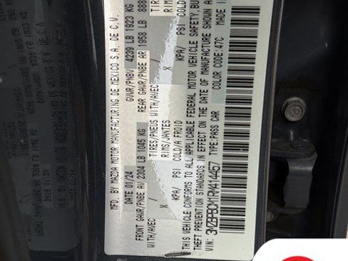 Used 2024 MAZDA MAZDA3 s image 27