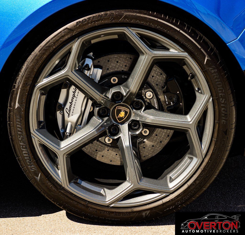 Used 2023 Lamborghini Huracan Tecnica RWD image 49