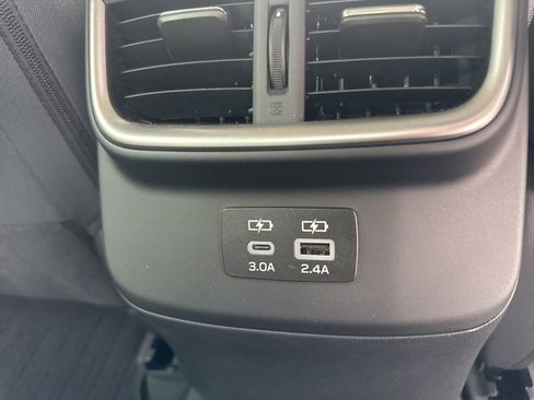 Used 2025 Subaru Legacy Premium image 10