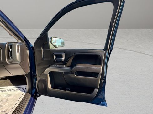 Used 2017 Chevrolet Silverado 1500 LT w/ LT Convenience Package image 33