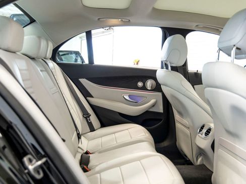 Used 2022 Mercedes-Benz E 450 E 450 image 25