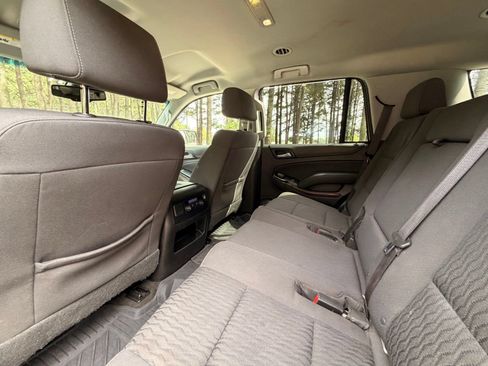 Used 2017 GMC Yukon SLE w/ SLE Value Package AWD/4WD image 14