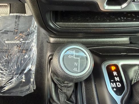 Used 2019 Jeep Wrangler Unlimited Sport S AWD/4WD image 27