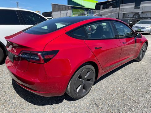 Used 2023 Tesla Model 3 Standard Range RWD image 3