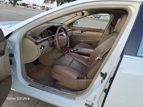 Used 2008 Mercedes-Benz S 550 image 10