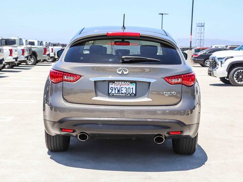 Used 2016 INFINITI QX70 2WD image 7