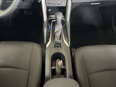 Used 2024 Toyota Corolla Cross LE w/ Moonroof Package AWD/4WD image 11
