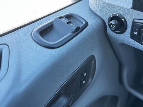 Used 2018 Ford Transit 350 350 3dr LWB Medium Roof Cargo image 29