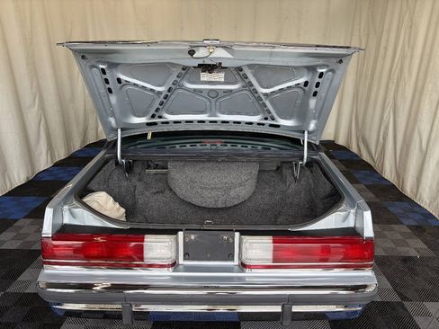 Used 1990 Mercury Grand Marquis LS RWD image 8