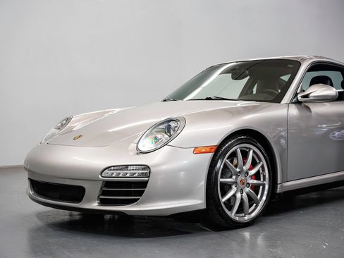 Used 2012 Porsche 911 Carrera 4S AWD/4WD image 28