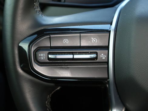 Certified 2024 Chevrolet Colorado ZR2 w/ Technology Package image 14