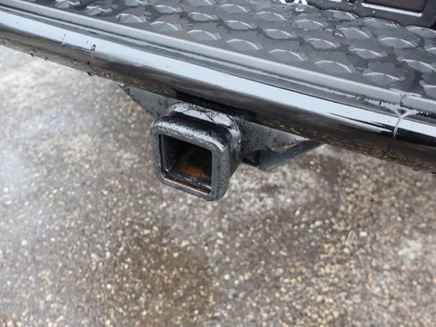 Used 2024 Chevrolet Colorado Trail Boss w/ Technology Package image 35