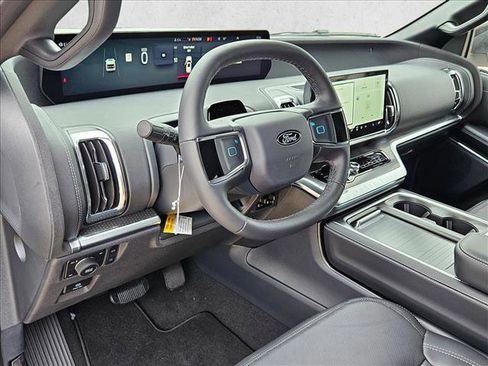 New 2026 Ford Expedition Max Platinum AWD/4WD image 3