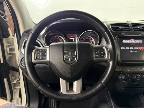 Used 2016 Dodge Journey Crossroad FWD image 12