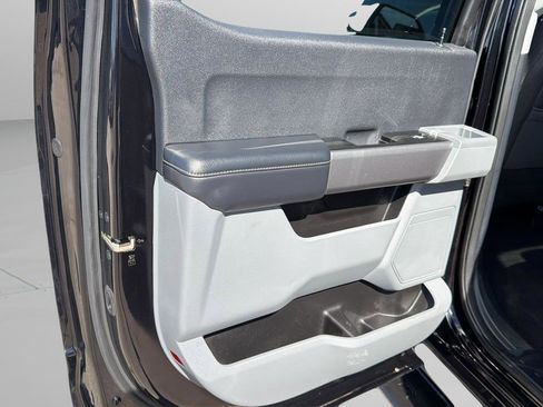 Used 2025 Ford F250 XLT image 16