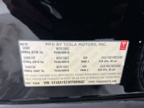 Used 2015 Tesla Model S 70D AWD/4WD image 26