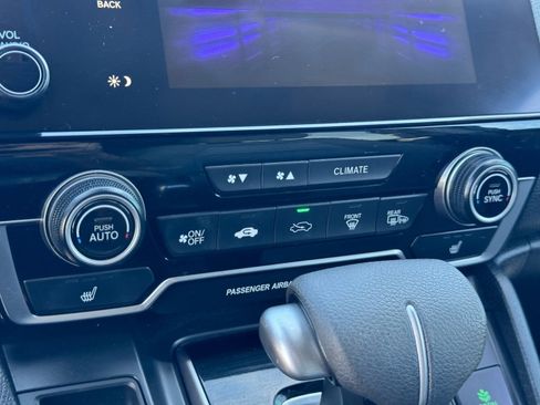 Used 2019 Honda CR-V EX image 29