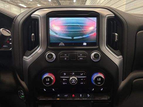 Used 2021 GMC Sierra 1500 Elevation w/ X31 Off-Road Package AWD/4WD image 21