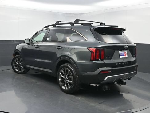 Used 2021 Kia Sorento EX w/ EX AWD X-Line Package image 24