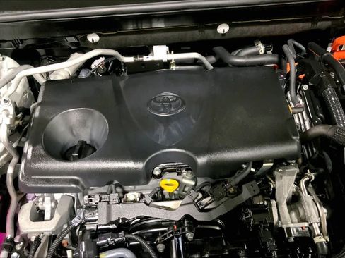 Used 2021 Toyota RAV4 XSE w/ Weather Package AWD/4WD image 33