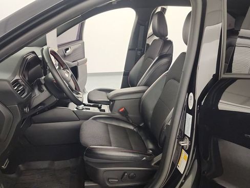 Used 2024 Ford Escape ST-Line w/ Tech Pack #1 AWD/4WD image 15