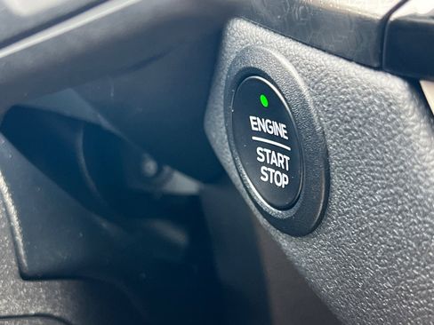 Used 2022 Ford Escape SEL w/ SEL Stealth AWD Package image 22