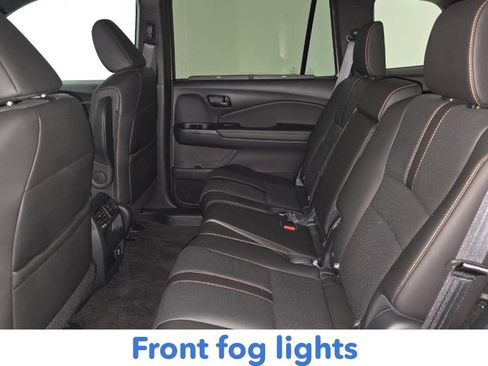 Used 2023 Honda Passport TrailSport image 7