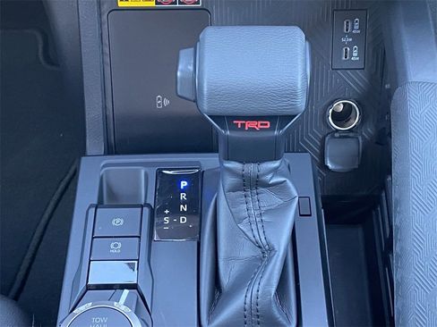 Used 2026 Toyota Tacoma TRD Sport image 31