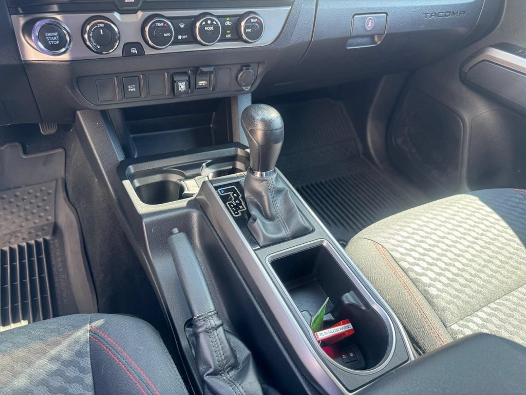 Used 2023 Toyota Tacoma SR5 AWD/4WD image 29