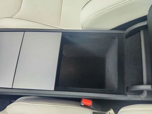 Used 2024 Tesla Model 3 Performance image 53