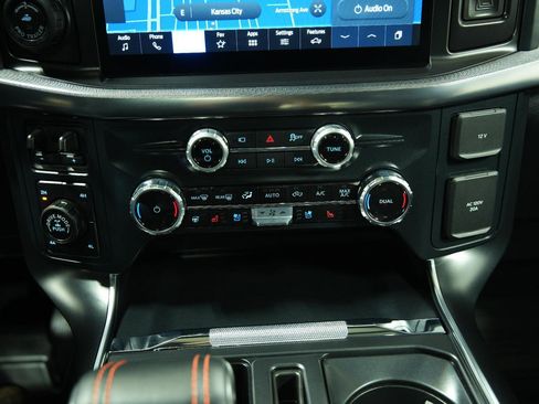 Used 2025 Ford F150 Raptor AWD/4WD image 46