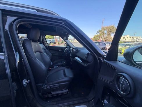 Used 2022 MINI Cooper Countryman S w/ Storage Package FWD image 11