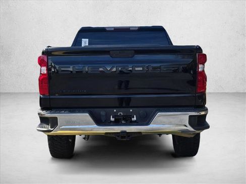 Used 2021 Chevrolet Silverado 1500 LT w/ LPO, Dark Essentials Package image 7