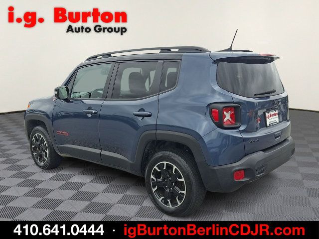 Used 2023 Jeep Renegade Trailhawk AWD/4WD image 4