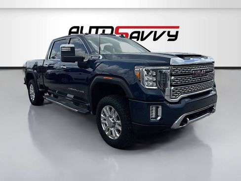 Used 2022 GMC Sierra 2500 Denali AWD/4WD image 1