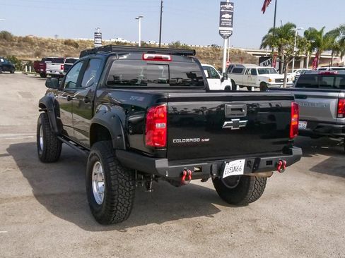 Used 2020 Chevrolet Colorado ZR2 w/ ZR2 Midnight Special Edition image 9
