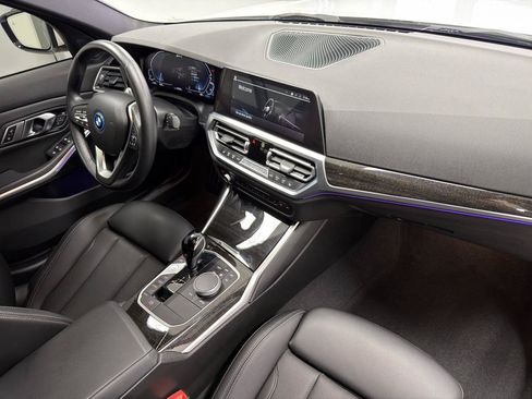 Used 2022 BMW 330e xDrive w/ Driving Assistance Package AWD/4WD image 26
