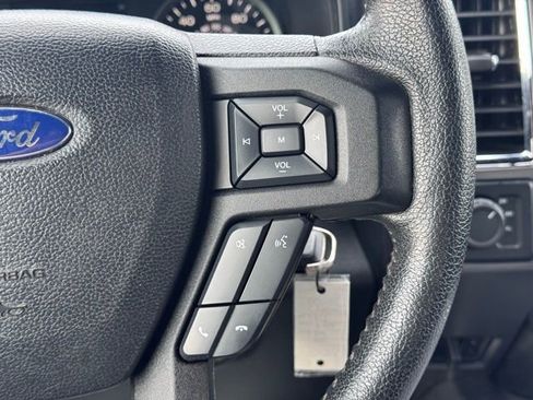 Used 2015 Ford F150 XLT w/ Equipment Group 302A Luxury image 11