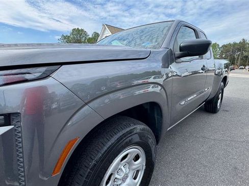 Used 2022 Nissan Frontier S image 10