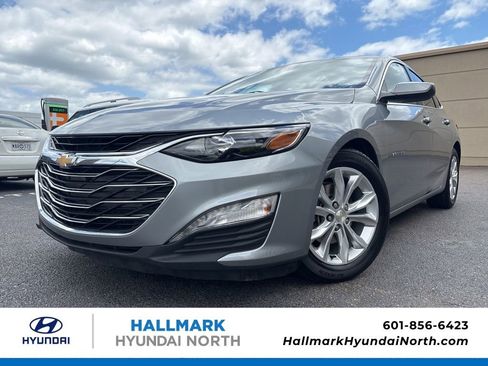 Used 2024 Chevrolet Malibu LT FWD image 1