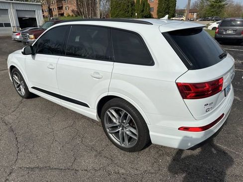 Used 2018 Audi Q7 3.0T Prestige w/ Prestige Package image 3