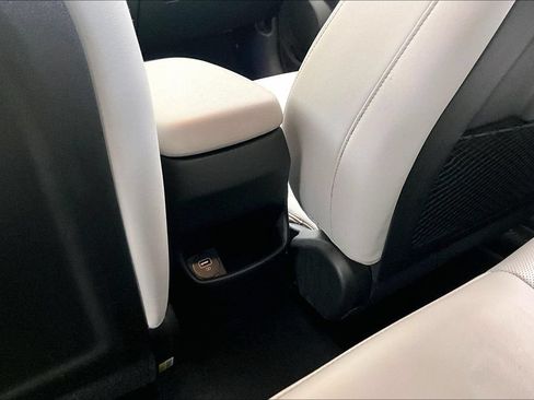 Certified 2023 Hyundai Kona Limited FWD image 25