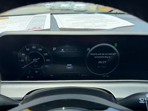Used 2024 Kia Seltos EX AWD/4WD image 35