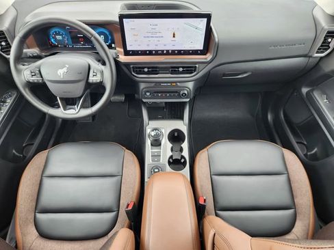 Used 2025 Ford Bronco Sport Outer Banks w/ Outer Banks Tech Package+ AWD/4WD image 26
