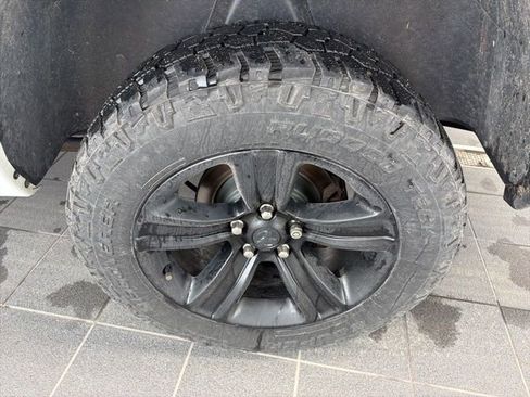 Used 2018 RAM 1500 Sport w/ Convenience Group image 5