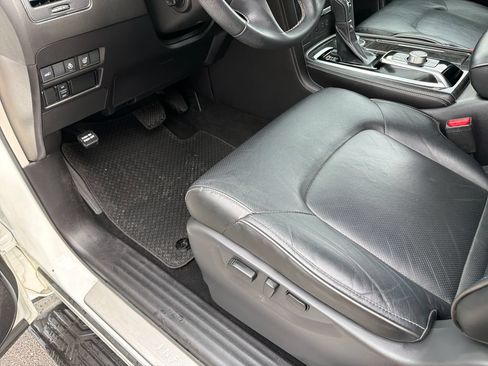 Used 2023 INFINITI QX80 Luxe w/ Cargo Package AWD/4WD image 21